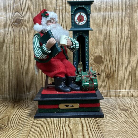 Vintage Santa & Grandfather Clock Musical Holiday Scene Holiday Creations 1993 - Picture 2 of 16